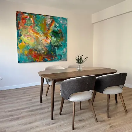 Lejlighed Moda Avenue At Heart Of Moda 3 Bedroom 180m2 *